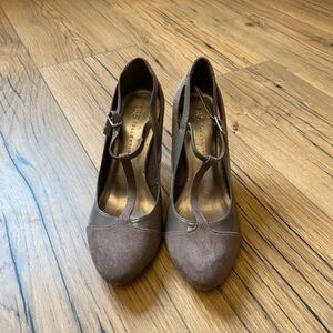 Elegant Brown T-Strap Heels